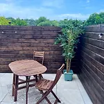 Neuf Avec Terrasse - Proche Centre & Gare Lisieux