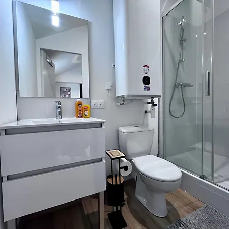 Apartment Neuf Avec Terrasse - Proche Centre & Gare Lisieux