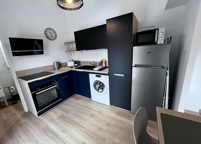 Neuf Avec Terrasse - Proche Centre & Gare Apartment *