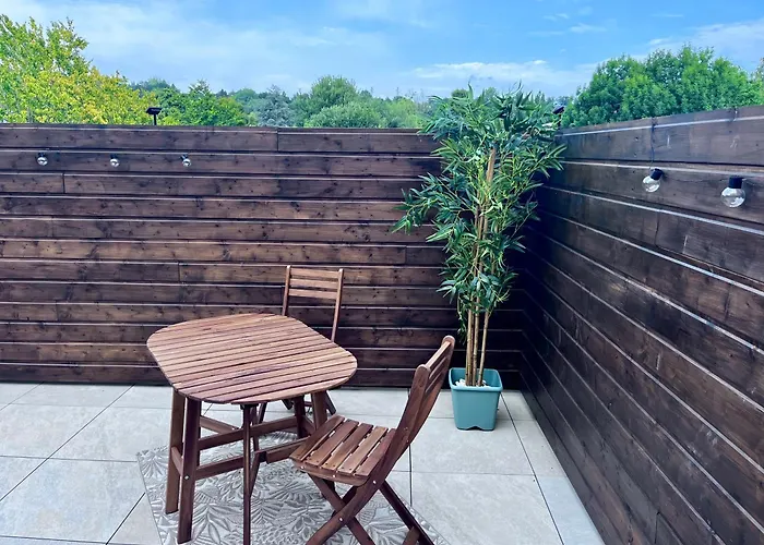 Neuf Avec Terrasse - Proche Centre & Gare Lisieux
